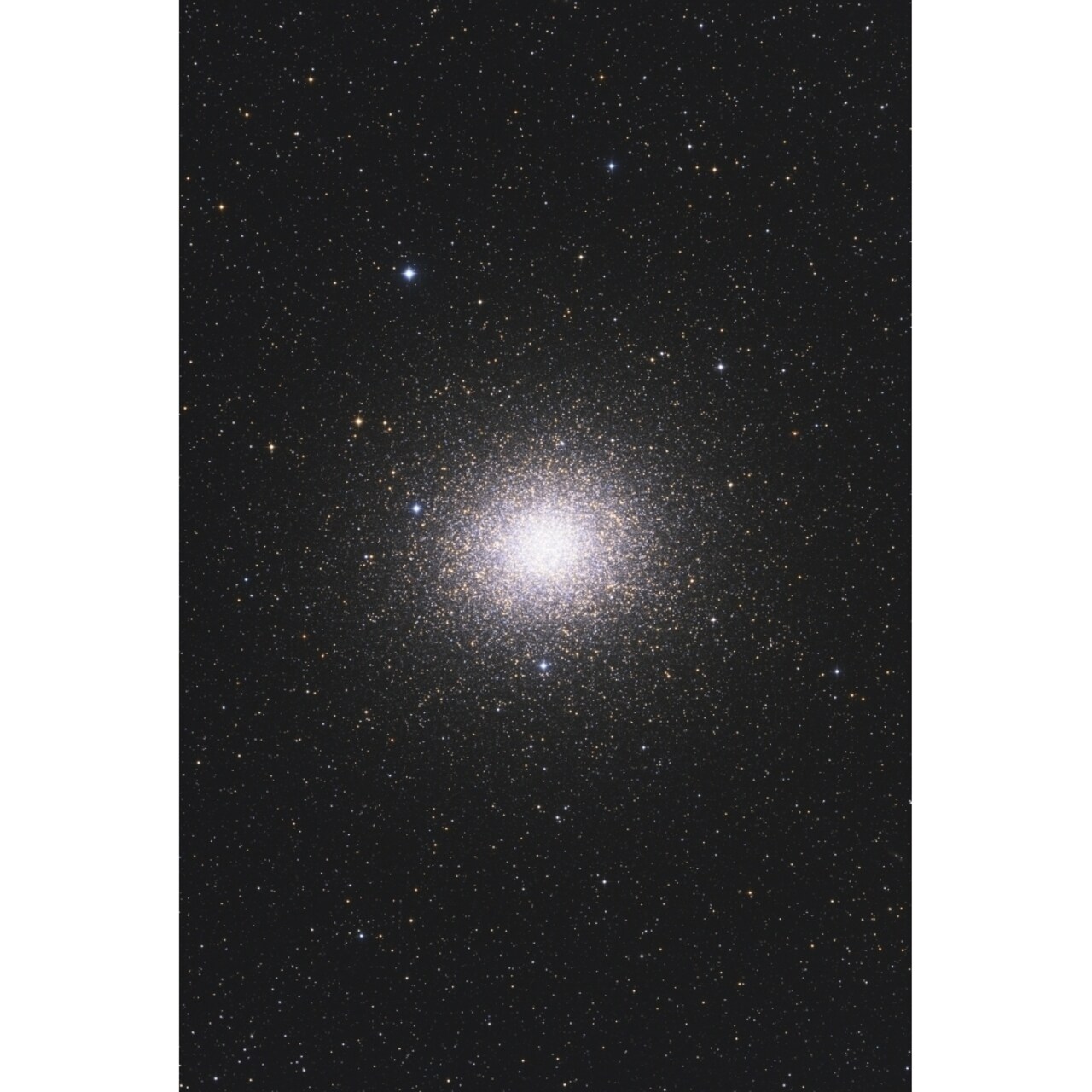 Posterazzi NGC 5139 Omega Centauri globular cluster in Centaurus Poster Print